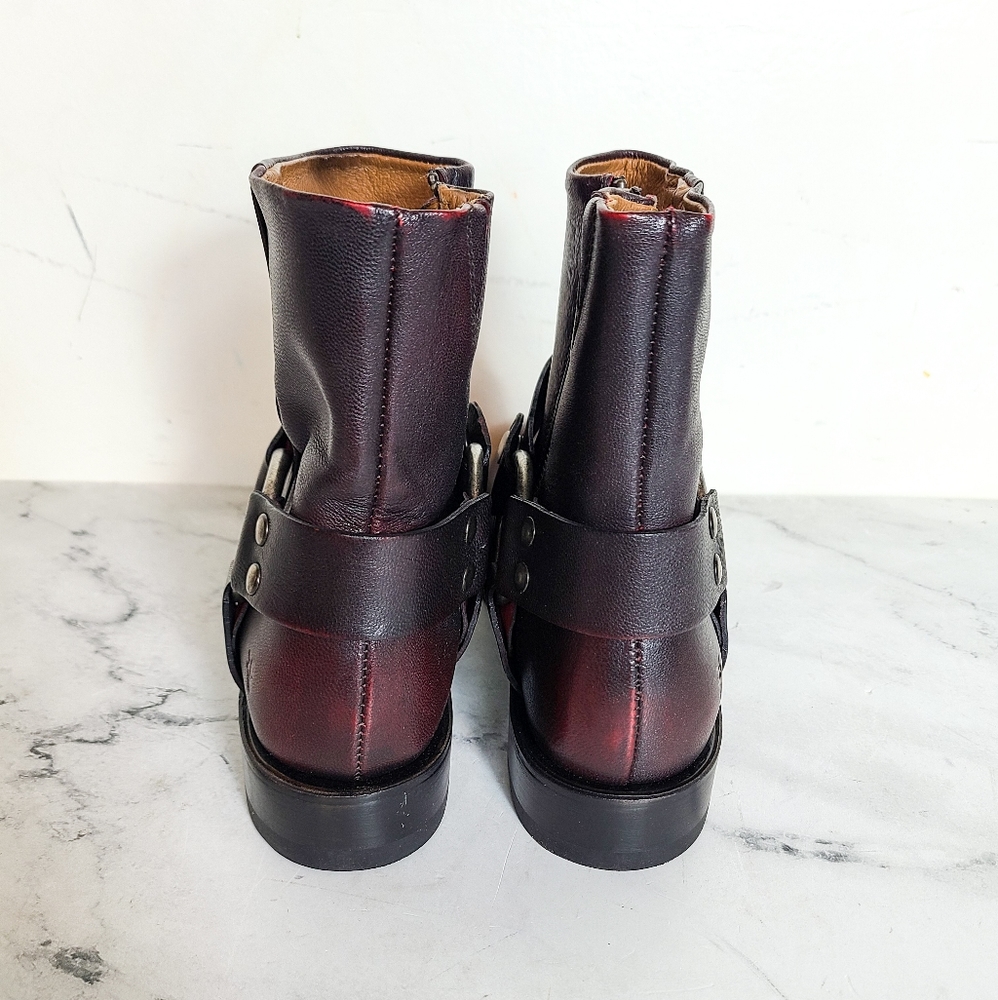 Frye Veronica Harness Black Red Short 7.5 - Picture 6 of 8